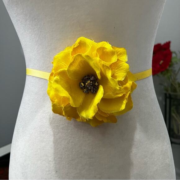 NEW J. Crew Silk Crystal RARE Floral Bloom Petal Waist Belt Tie Accessory Yellow - Picture 10 of 15